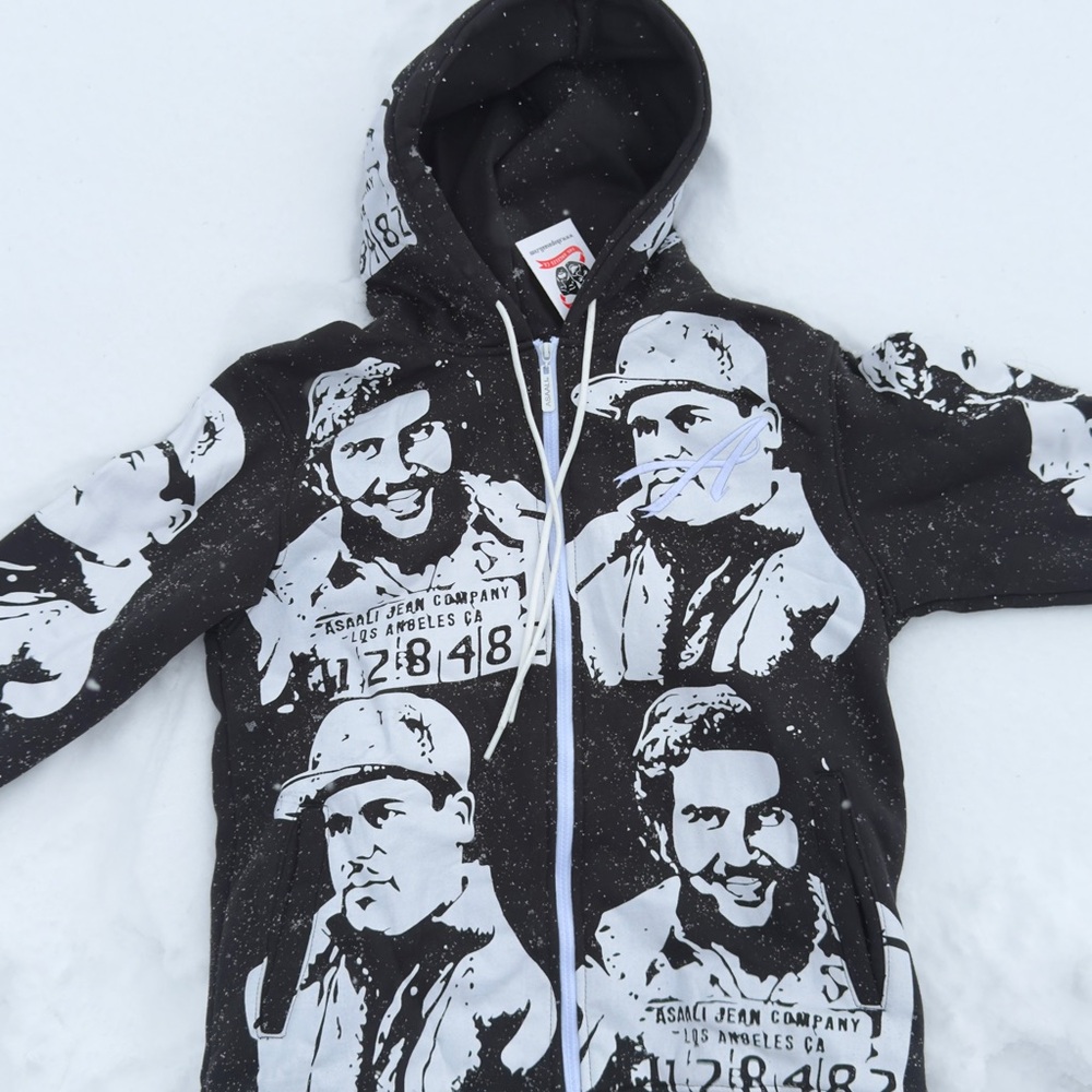 Black and White Graphic Zip-Up Sweater